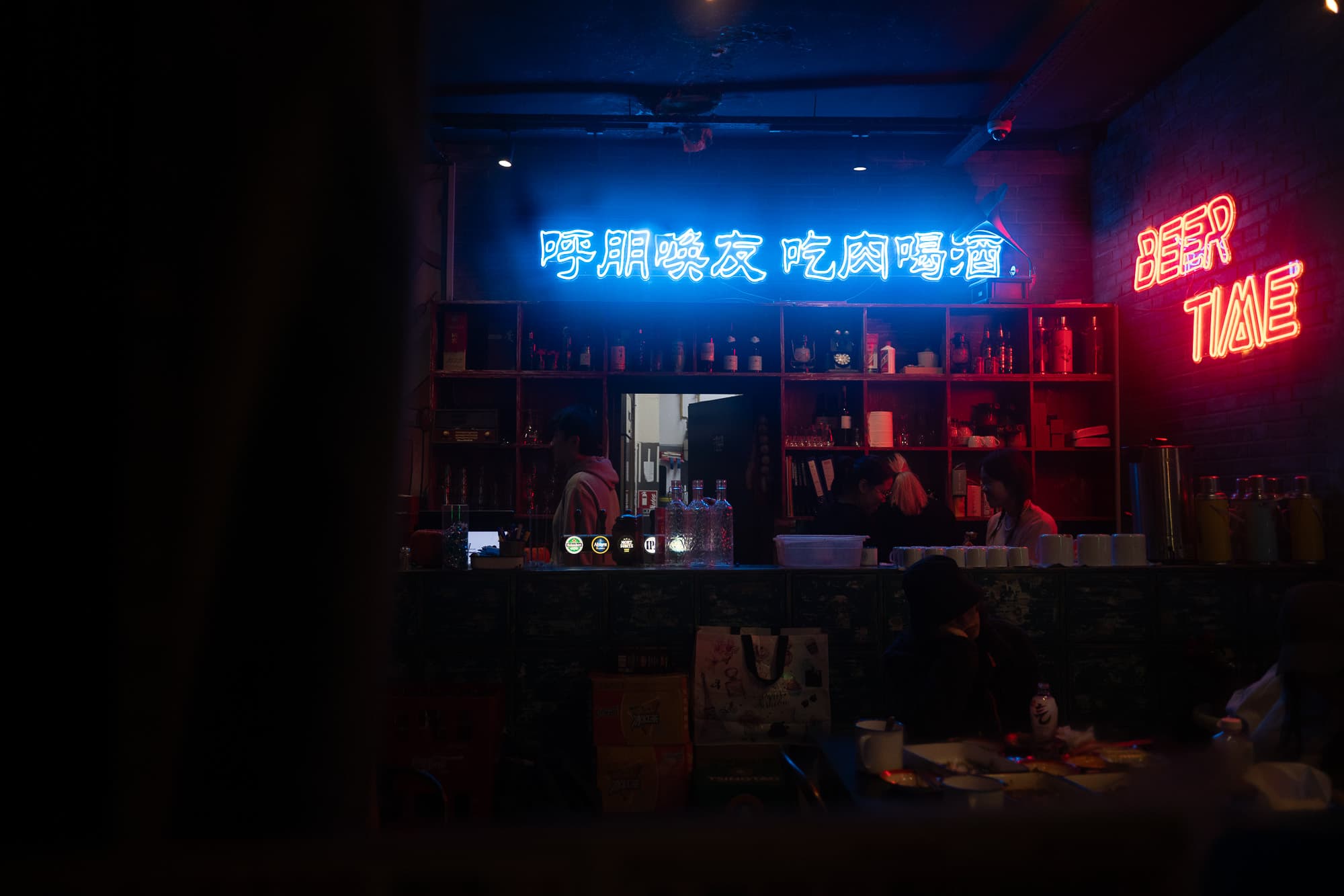 SSD Neon photo 14